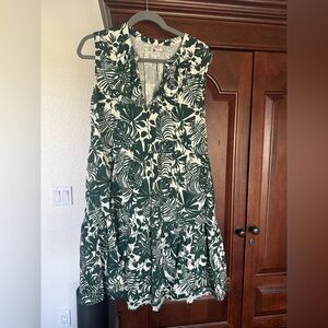 Sundry Green and White Tropical Midi Dress